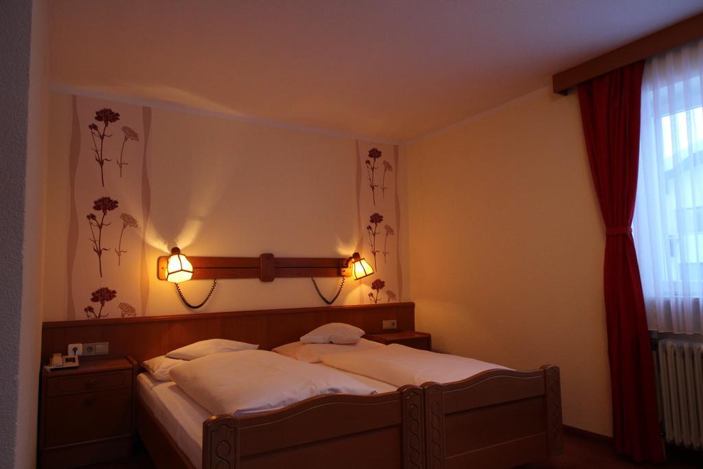 Hotel Garni Laerchenhof Lech am Arlberg Exterior photo