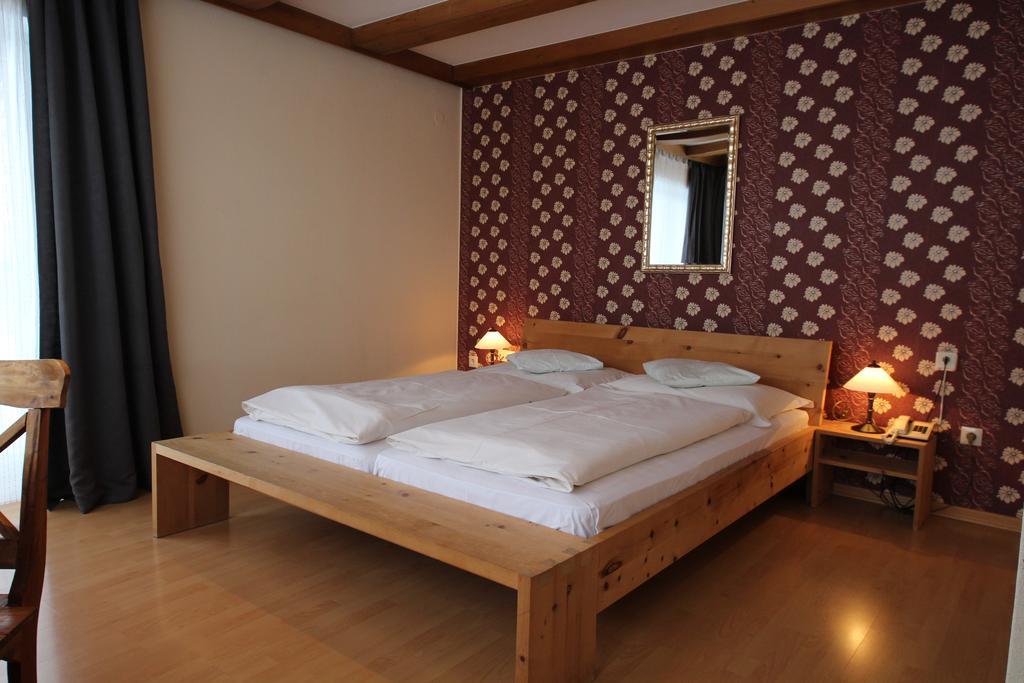 Hotel Garni Laerchenhof Lech am Arlberg Exterior photo